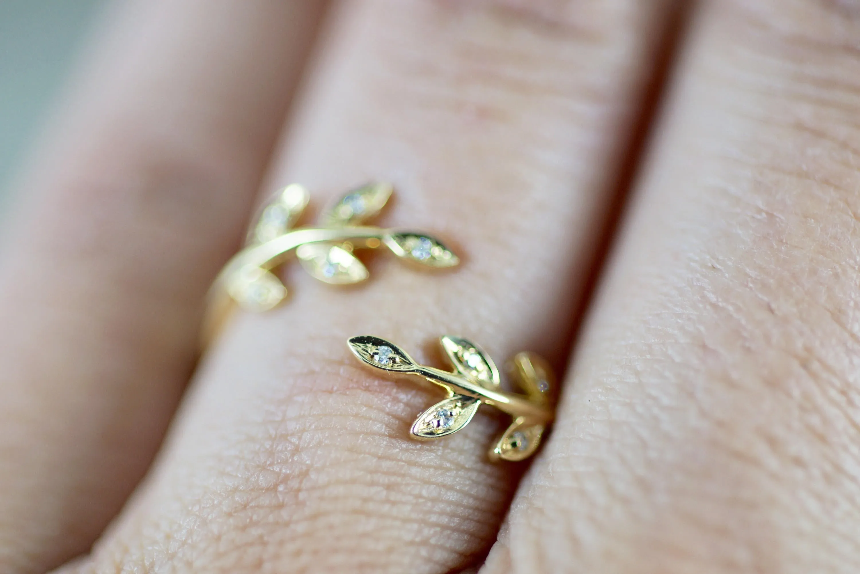 18k Yellow Gold Diamond Leaf Floral Flower Petal Open Fashion Ring