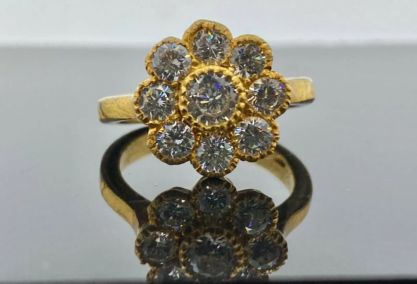 22k Ring Solid Gold ELEGANT Charm Floral Stone Band SIZE 8 RESIZABLE r2111