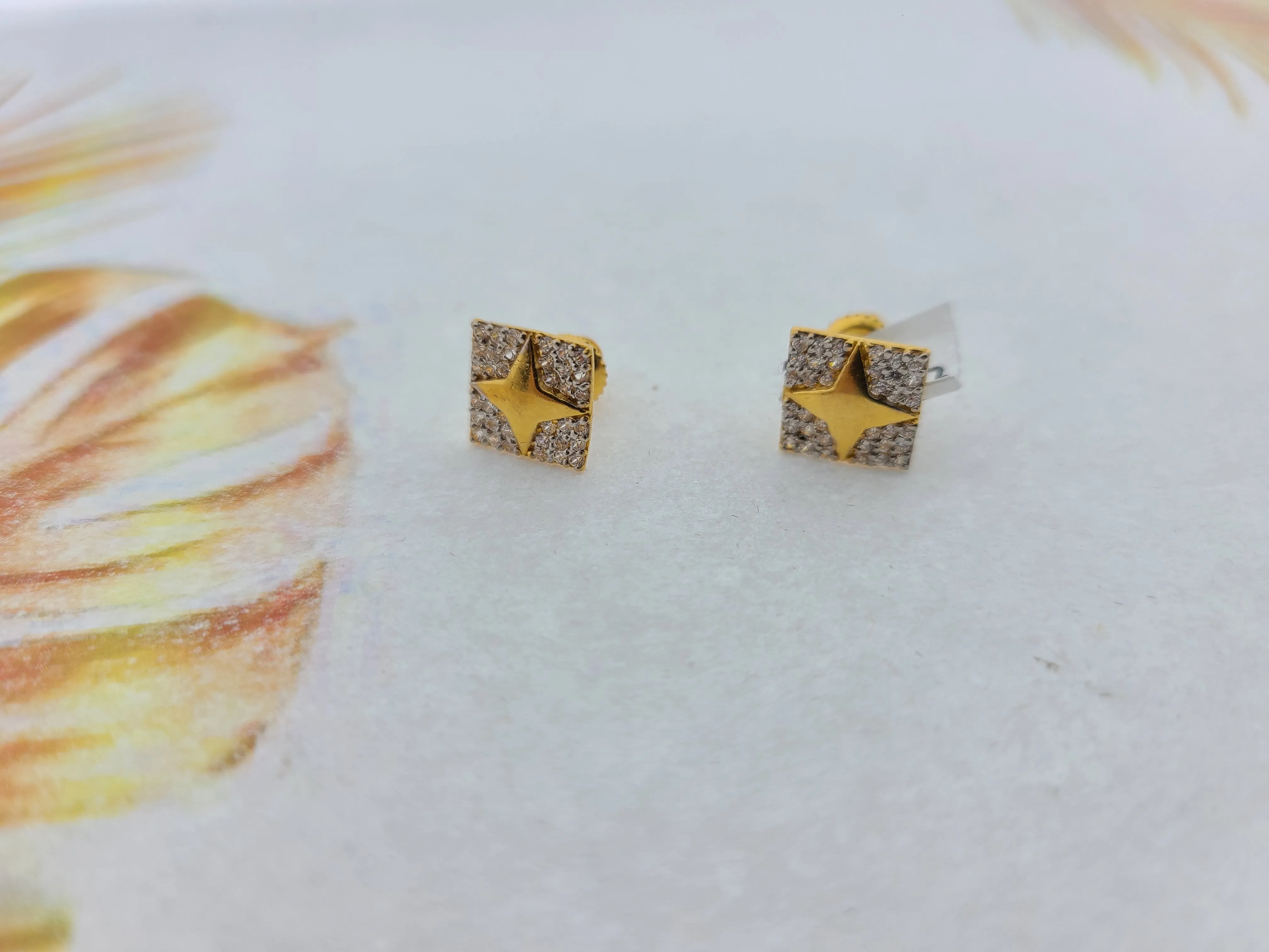 22K Solid Gold Floral Square Studs E22267