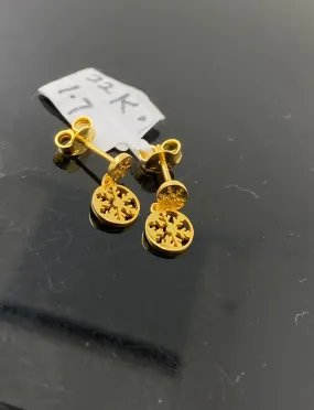 22K Solid Gold Floral Studs E21567