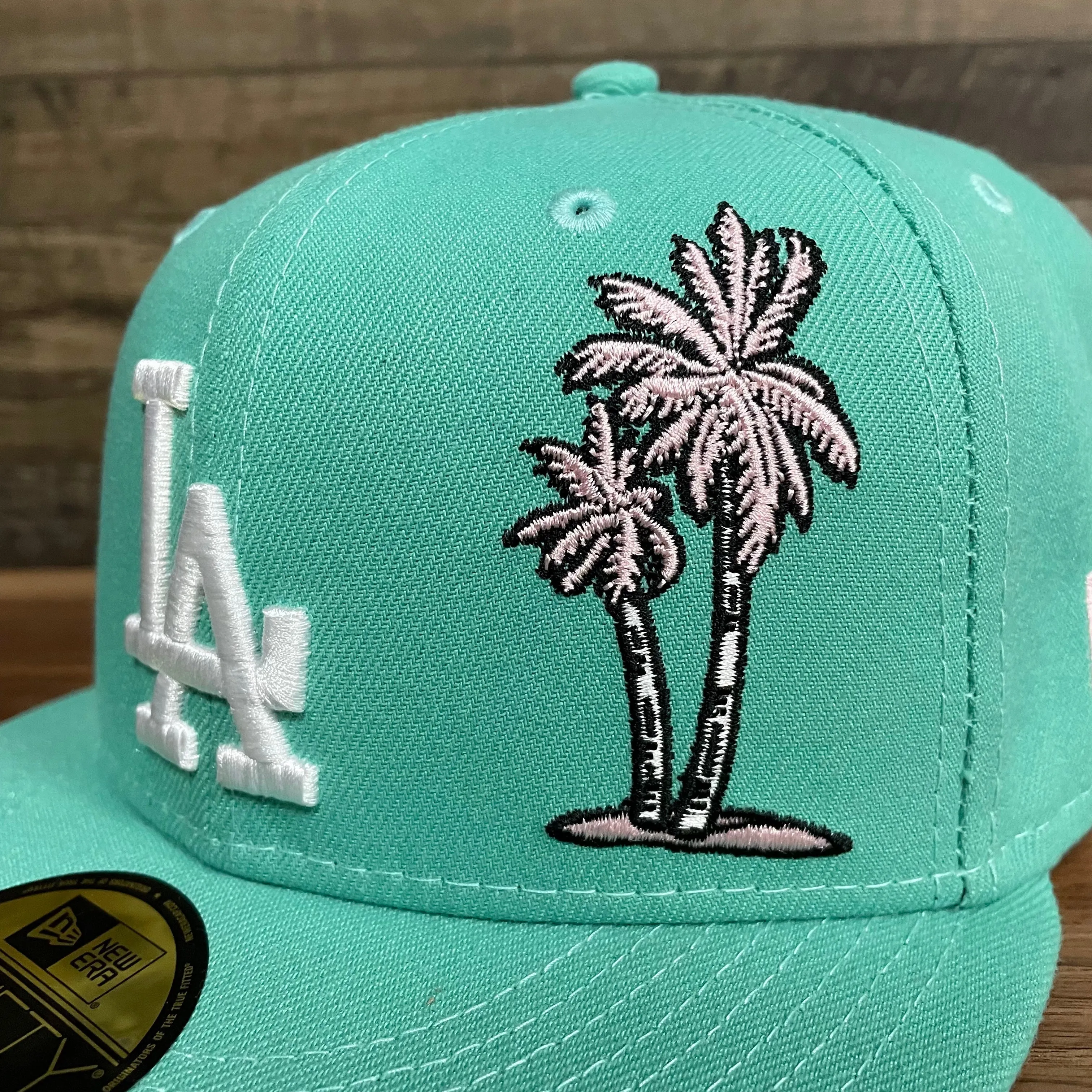 50th Anniversary Los Angeles Dodgers Palm Tree Pink Bottom Side Patch 5950 Fitted | Mint Flamingo