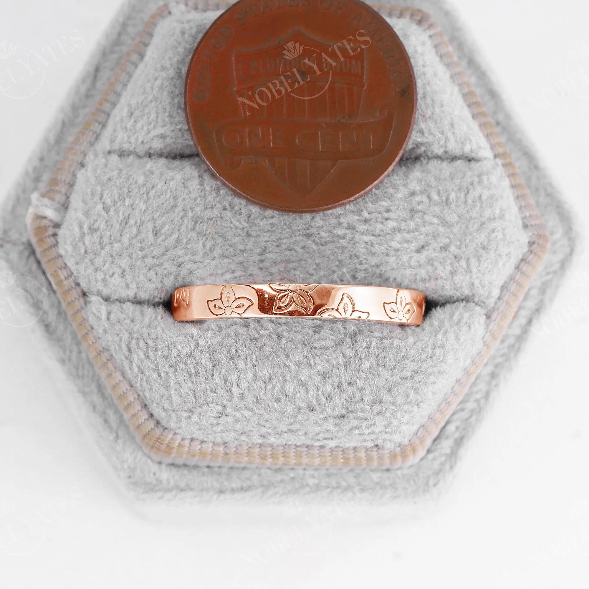 Fashion Floral Engraved Plain Wedding Band Rose Gold