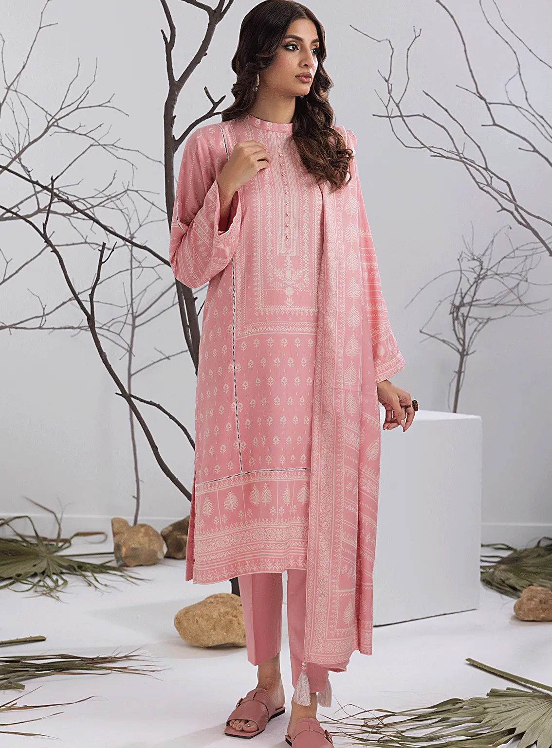 Lakhany Printed Cashmi Vool Unstitched 3 Piece Suit - LSM23CV LG-RM-0027-A