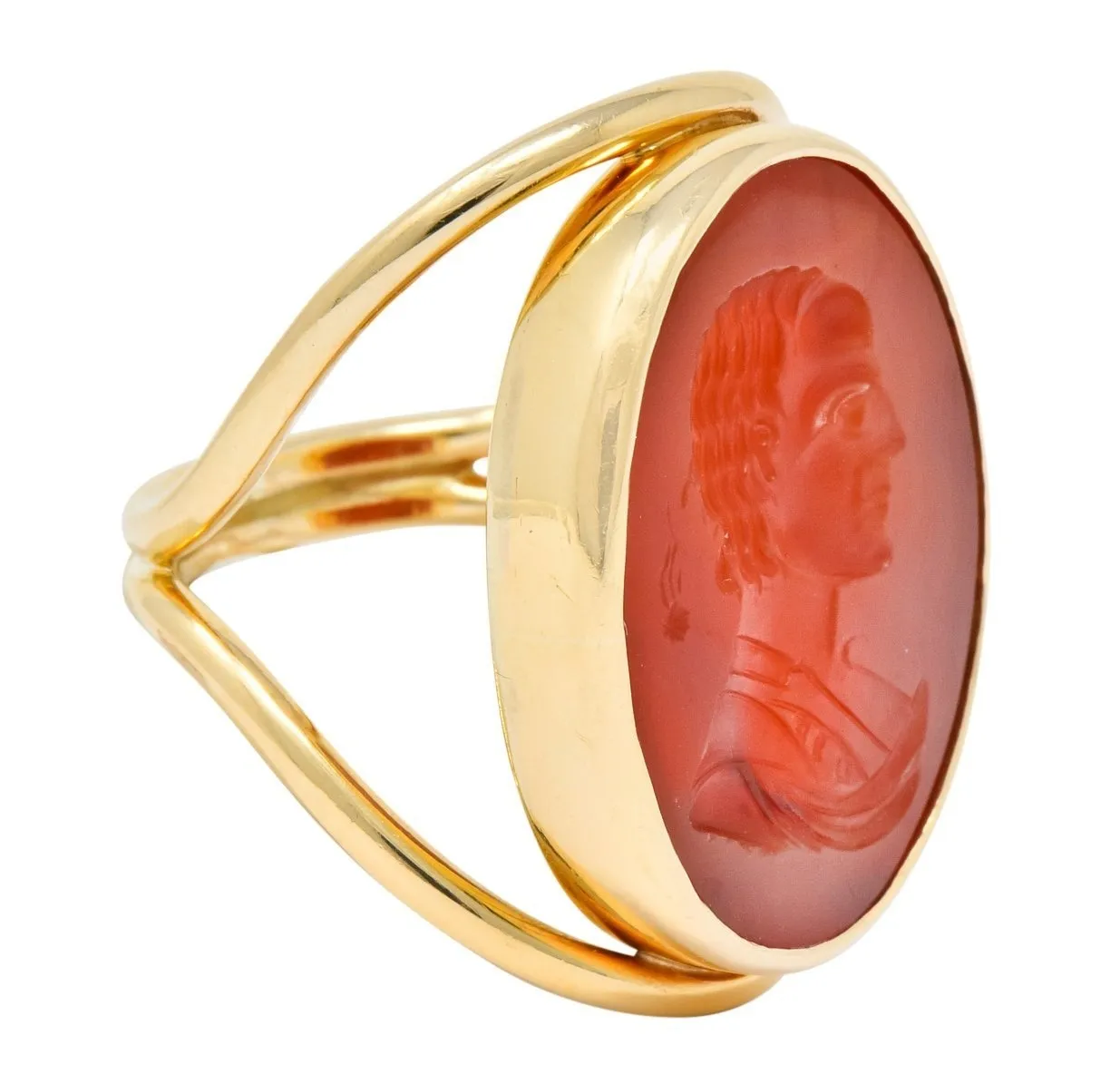 Large 1940’s Retro Carnelian Carved Male Silhouette Intaglio 14 Karat Yellow Gold Ring