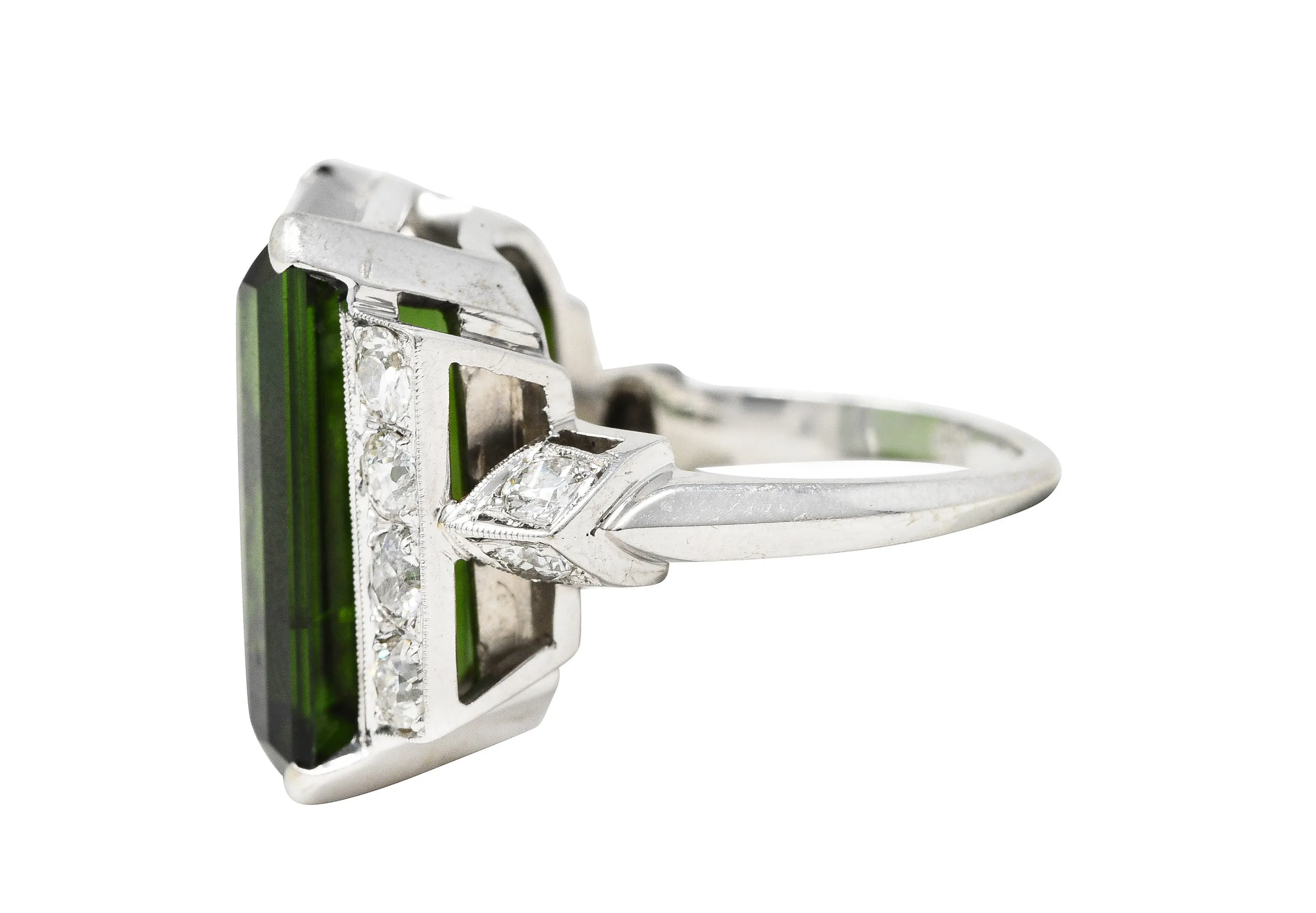 Late Retro 20.01 CTW Green Tourmaline Diamond 14 Karat White Gold Cocktail Ring