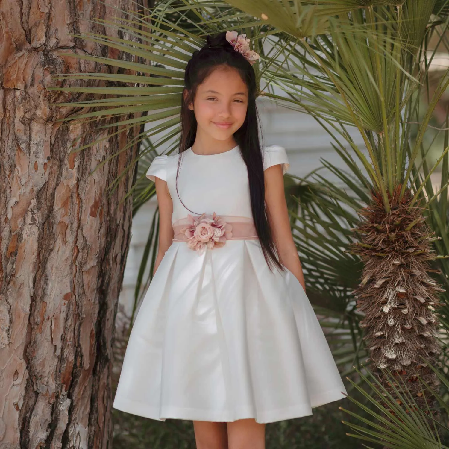 Mimilú White Mikado Dress With Belt And Powder Flower