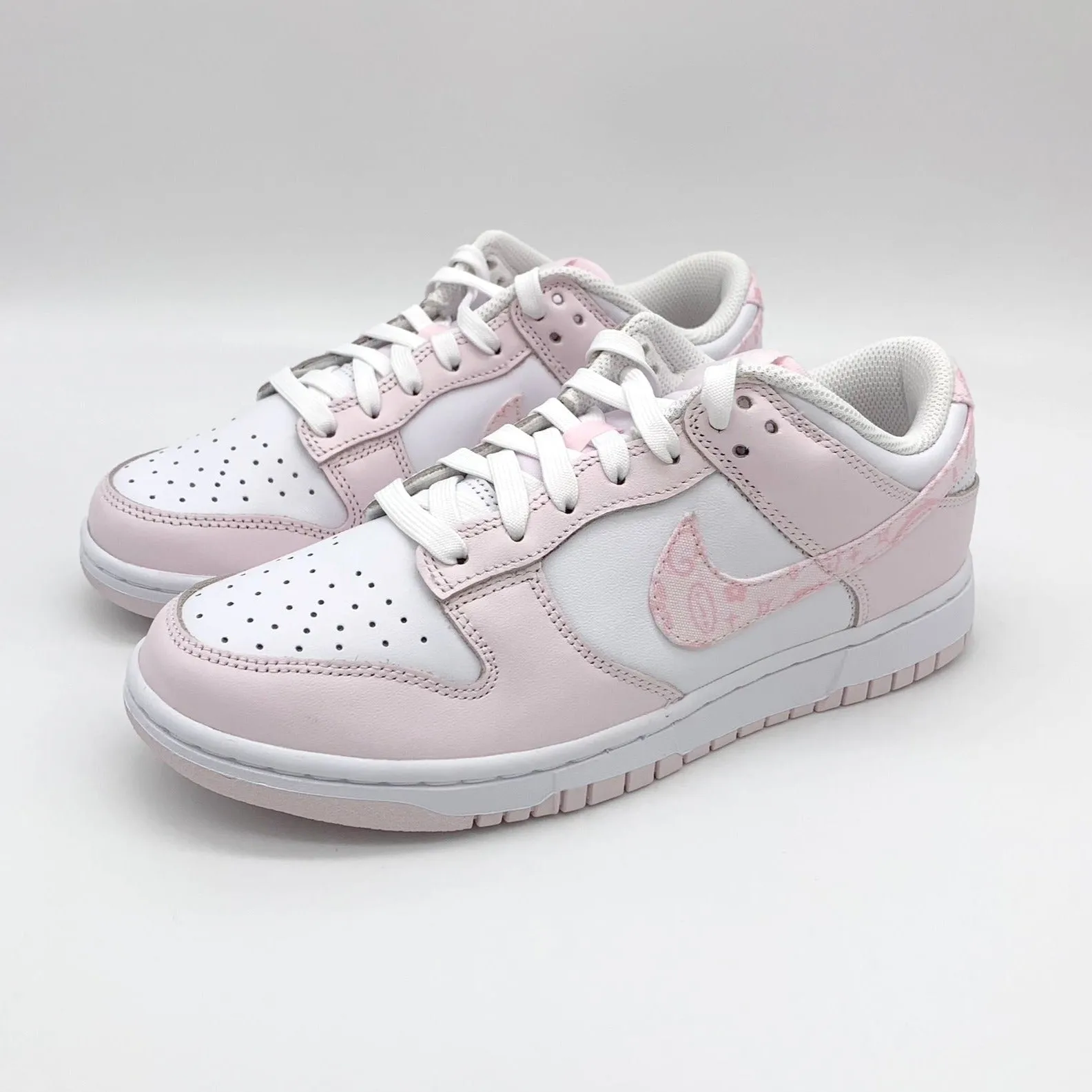 Nike Dunk Low Essential Paisley Pack Pink