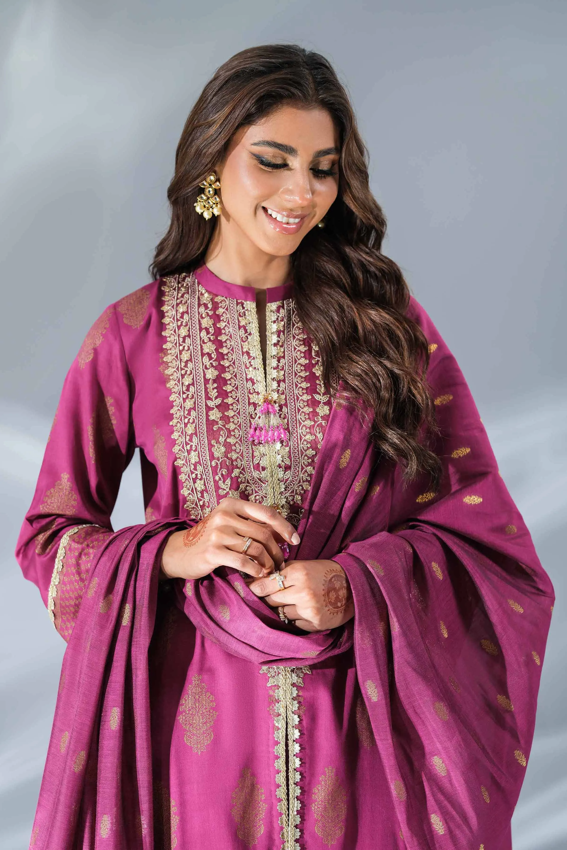 Nishat Festive Eid Embroidered Sateen Unstitched 3Pc Suit - 42401368