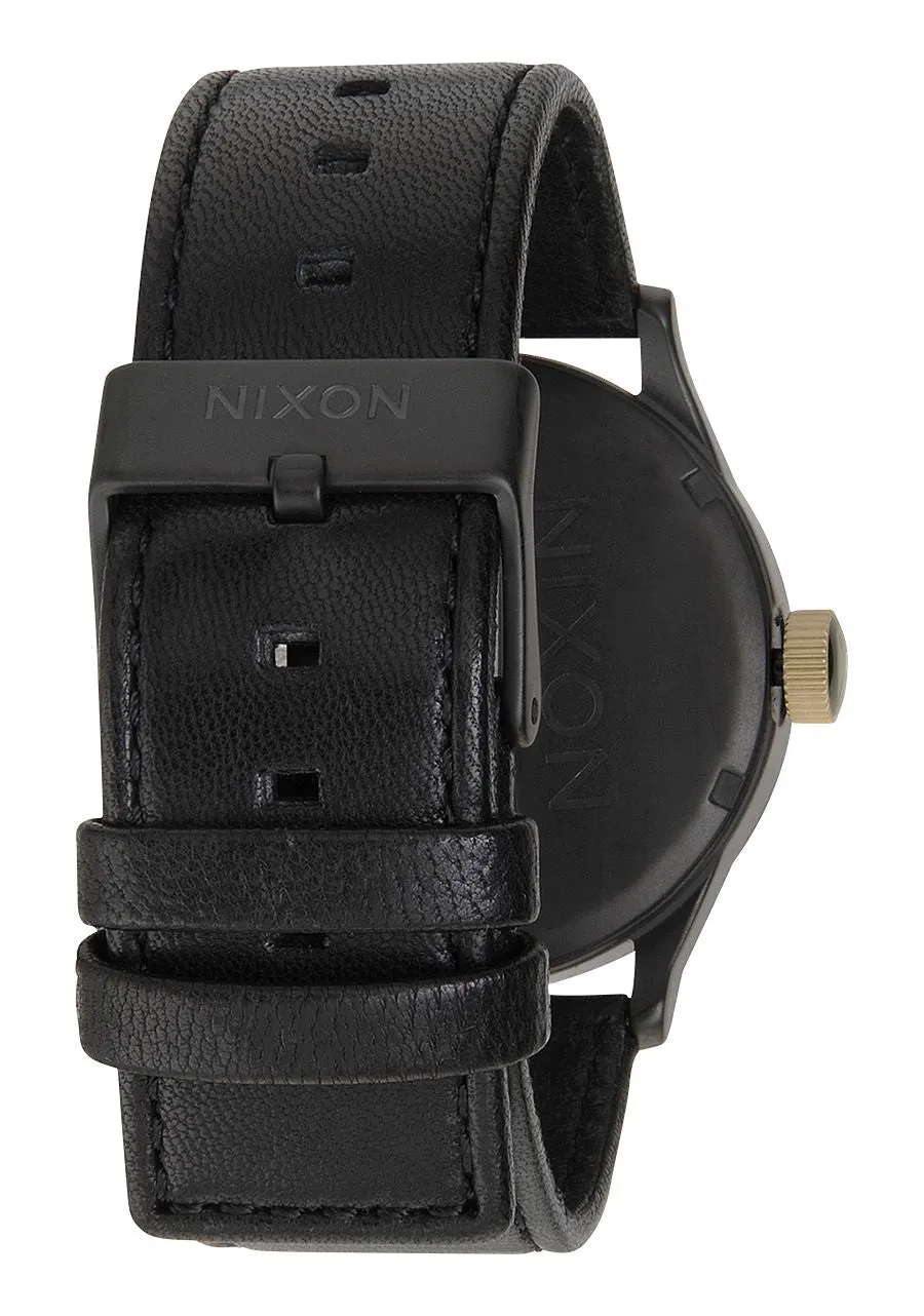 Nixon Sentry Leather