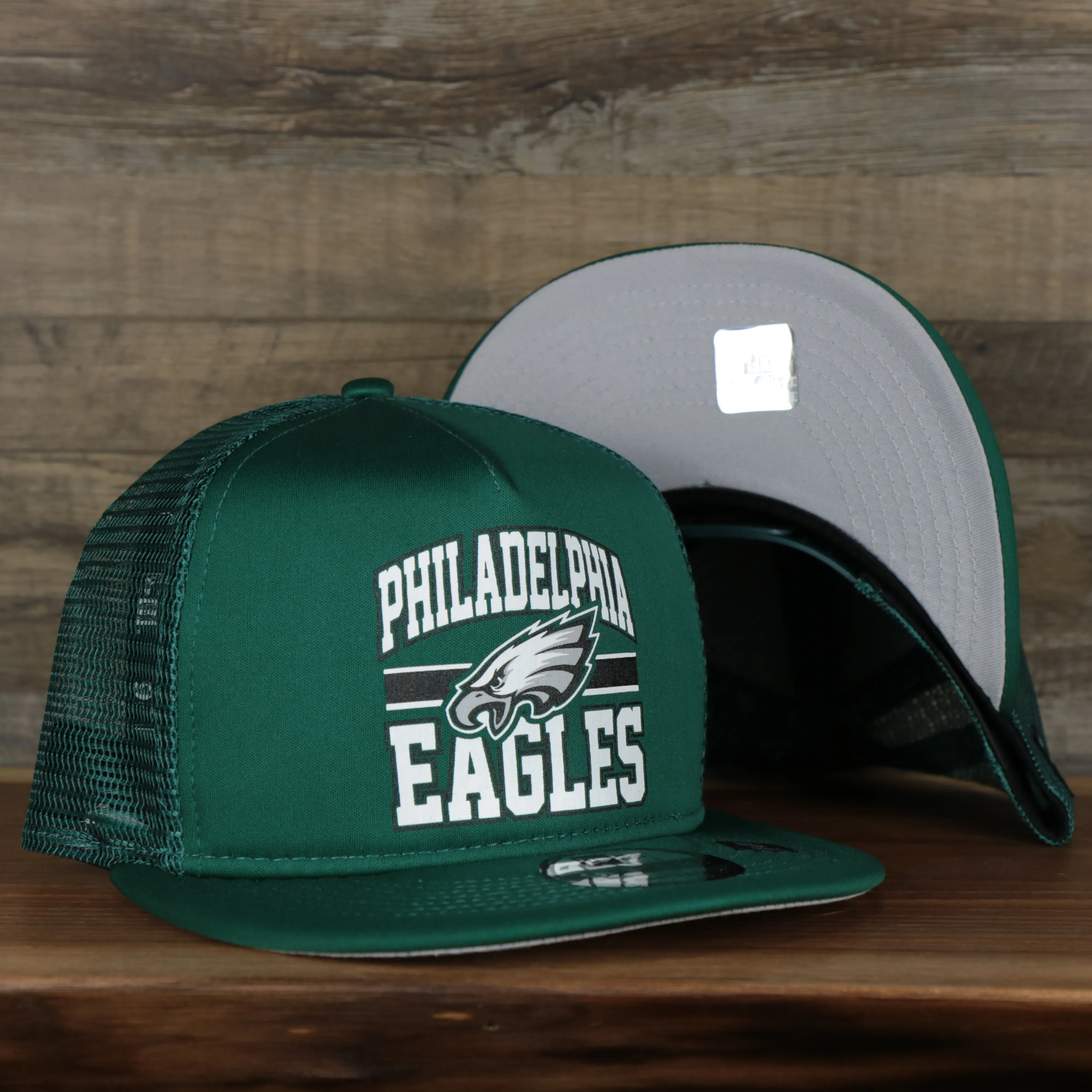 Philadelphia Eagles Trucker Gray Bottom 9Fifty Snapback | Green | OSFM