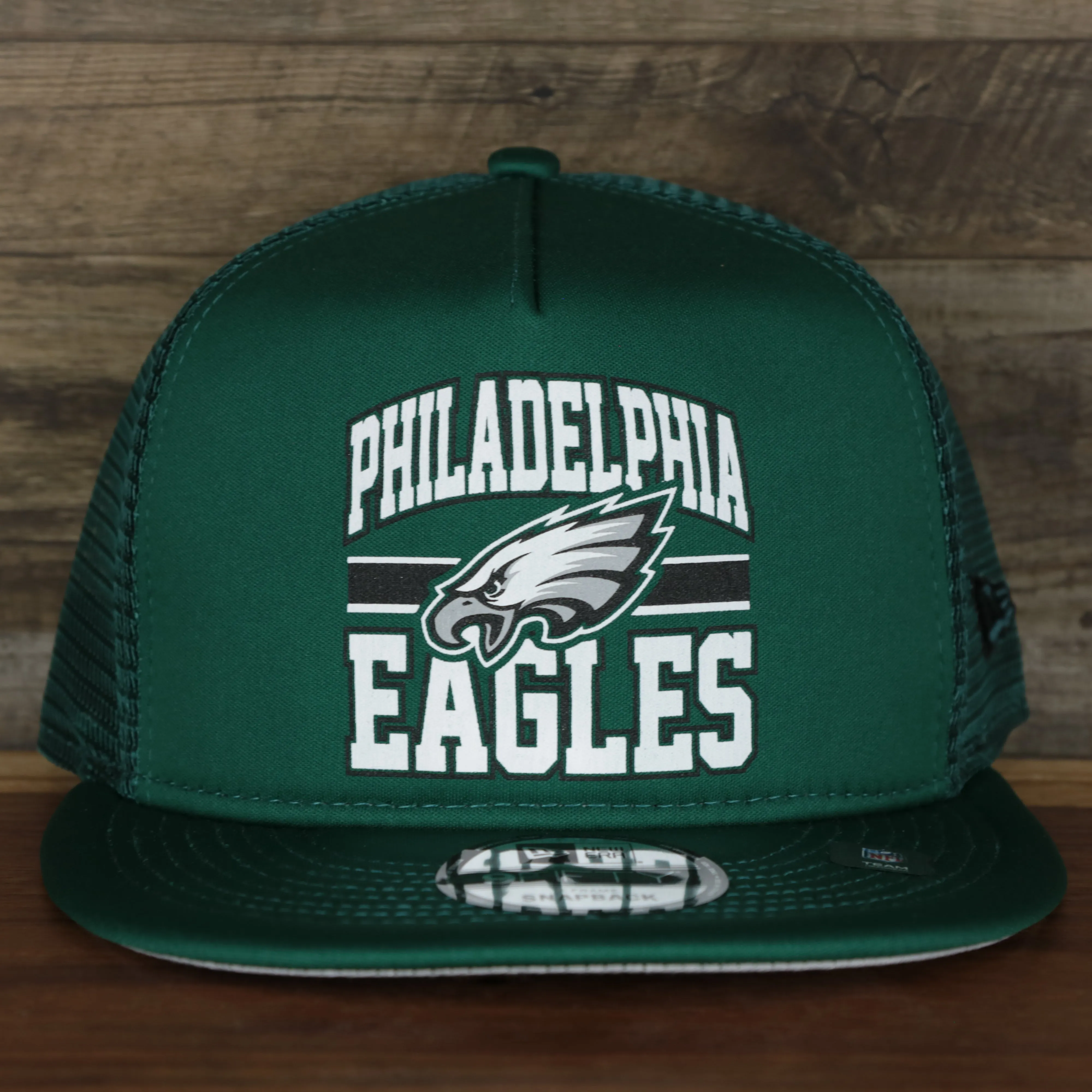 Philadelphia Eagles Trucker Gray Bottom 9Fifty Snapback | Green | OSFM