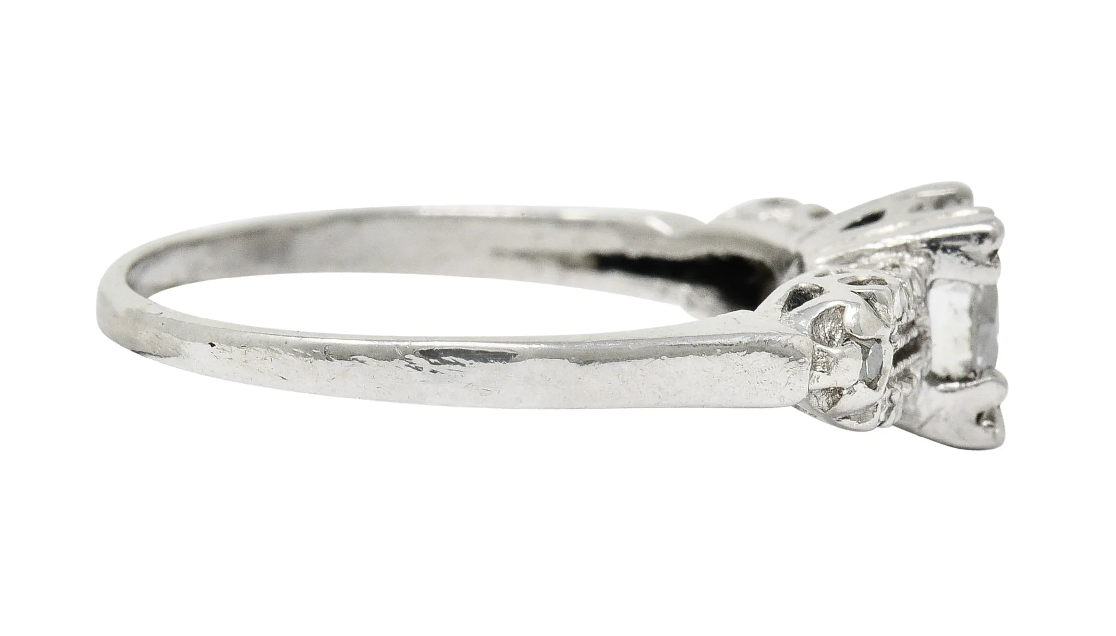 Retro 1.00 CTW Diamond Platinum Fishtail Engagement Ring