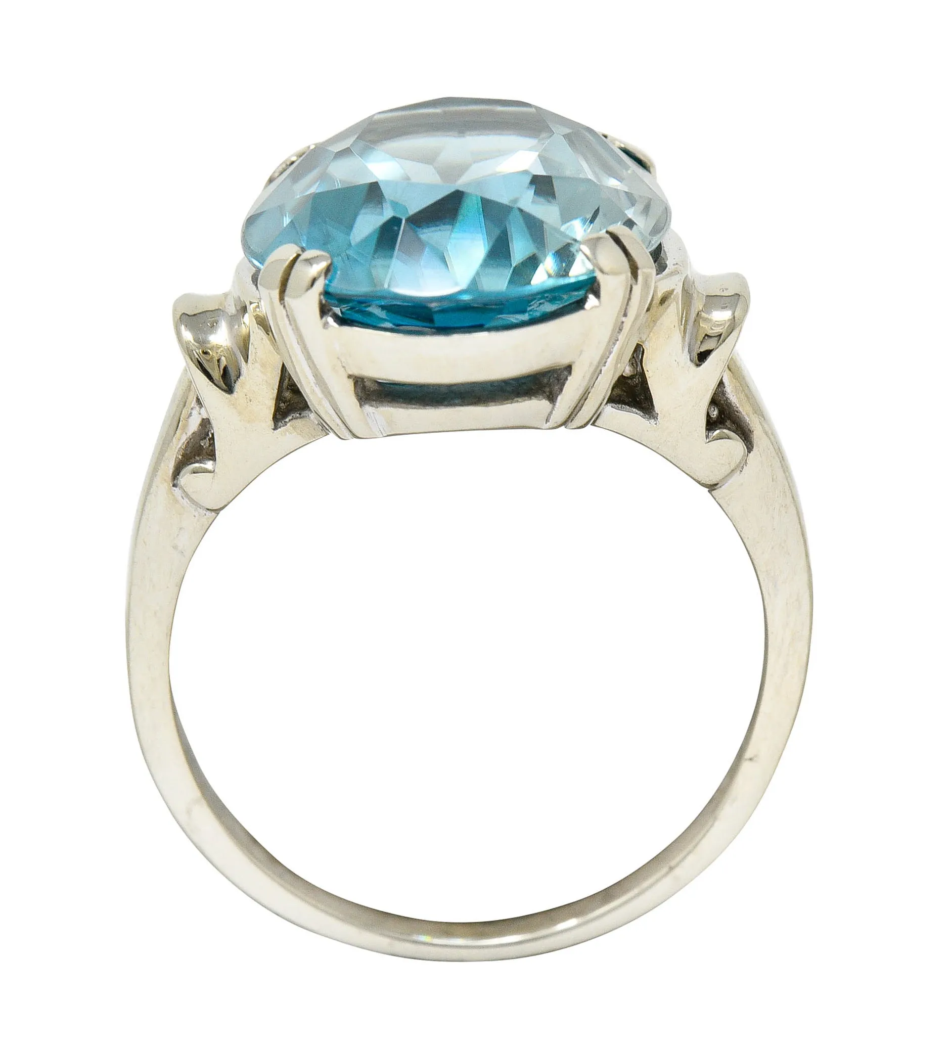 Retro Blue Zircon 14 Karat White Gold Gemstone Ring